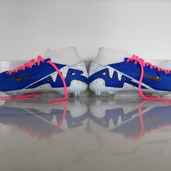 nike air zoom  mercurial soccer cleats  white and blue with black nike symbol - Picture 12 of 12